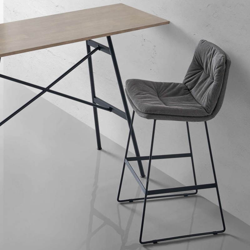 eli-bar-stool-with-table-closeup eli bar stool with table closeup